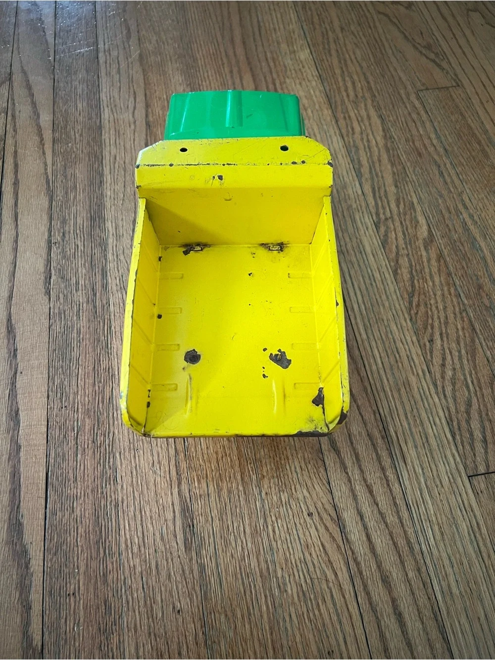 Vintage Tonka Green and Yellow Metal Dump Truck